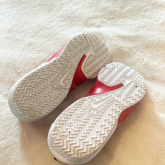 Nike LeBron Witness 6 TB 'University Red' DO9843-600 SIZE 8.5 MENS - Picture 5 of 7